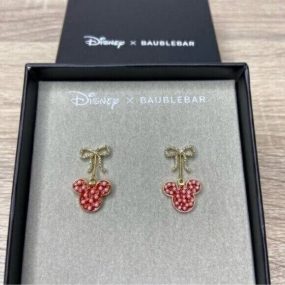 BaubleBar x Disney Mickey Christmas Bow Dangling Earrings NWT - Picture 1 of 3